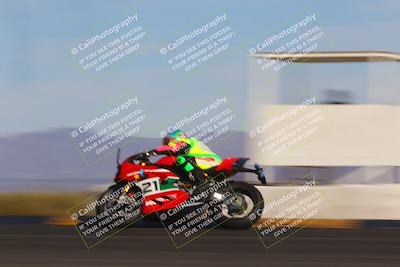 media/Nov-28-2022-Moto Forza (Mon) [[c5a51e62ca]]/C Group/Session 4 (Turn 9 Side)/